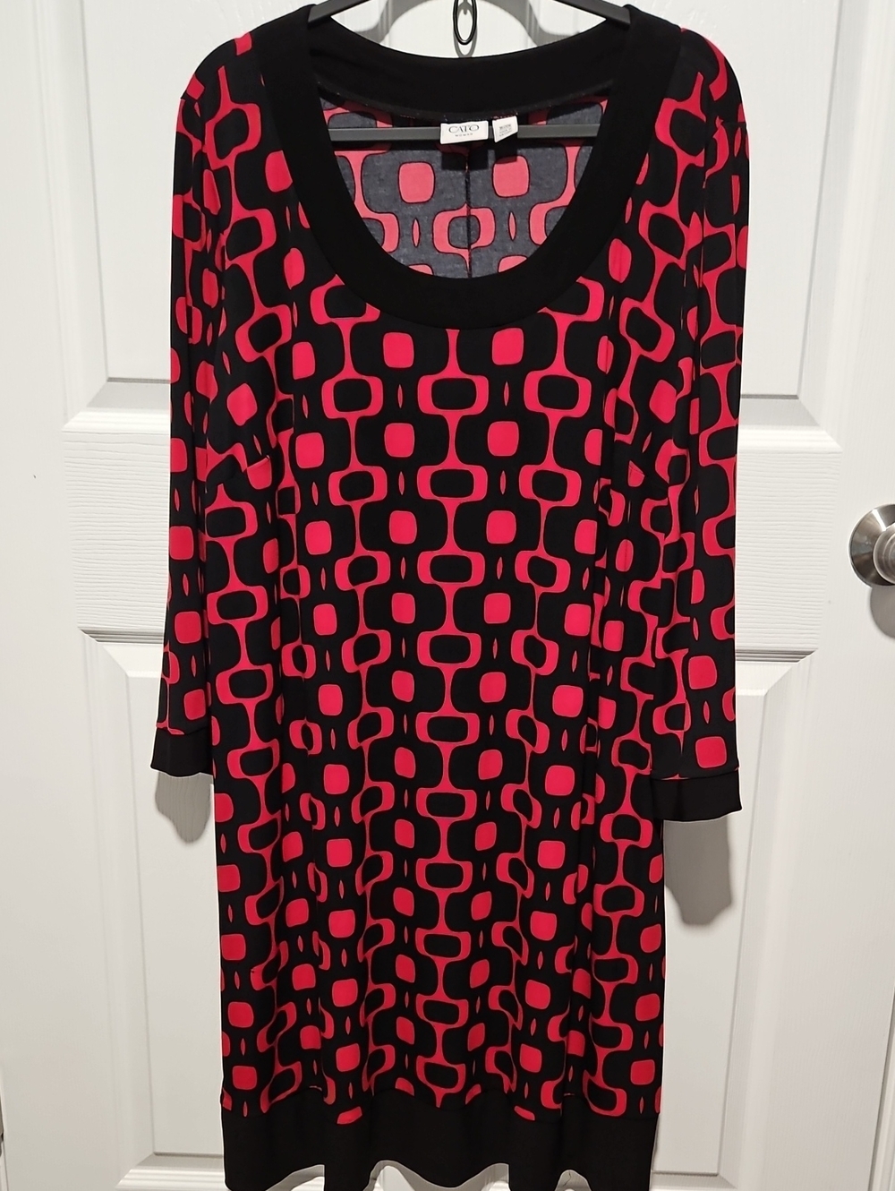 Cato Black and Red Retro Geometric Long Sleeve Dress